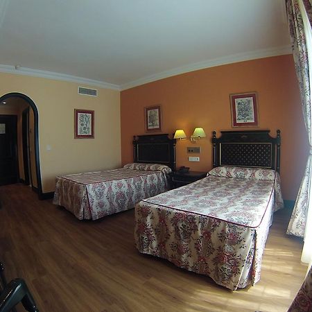 Hotel Cristina Fregenal de la Sierra Dış mekan fotoğraf